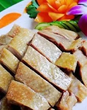 石榴填鸭：漳浦籍宰相蔡新从北京城引入-有北京烤鸭的风味,产地宝