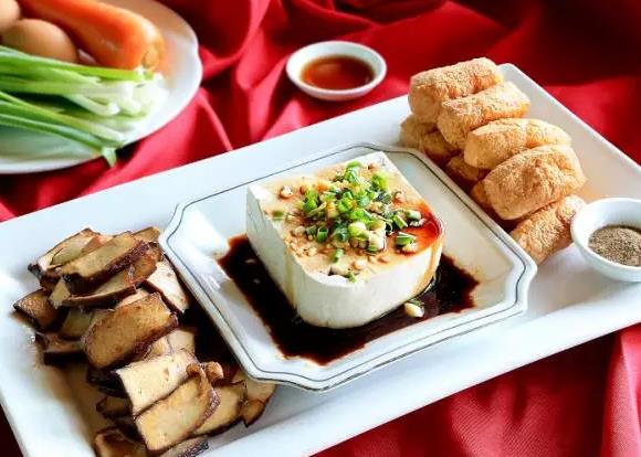 前童三宝:宁波宁海前童镇特产美食 老豆腐、空心豆腐和香干,产地宝
