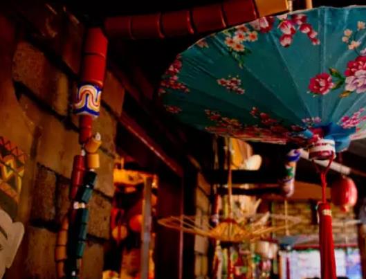 美浓油纸伞：台湾省高雄市十大特产-美浓油纸伞,高雄产地特产工艺品,产地宝