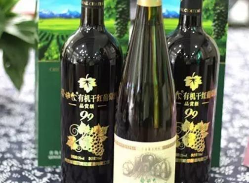 爱迪尔葡萄酒:青岛平度明村镇闫村特色旅游商品葡萄酒产品,产地宝