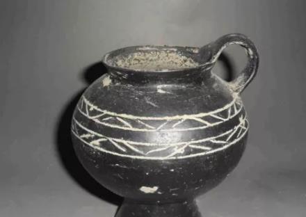 莒南黑陶:临沂市莒南县特产工艺品黑陶,产地工艺品黑陶,产地宝