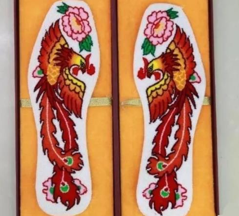 莒南手工鞋垫:临沂莒南特产工艺品鞋垫,产地网销工艺品,产地宝