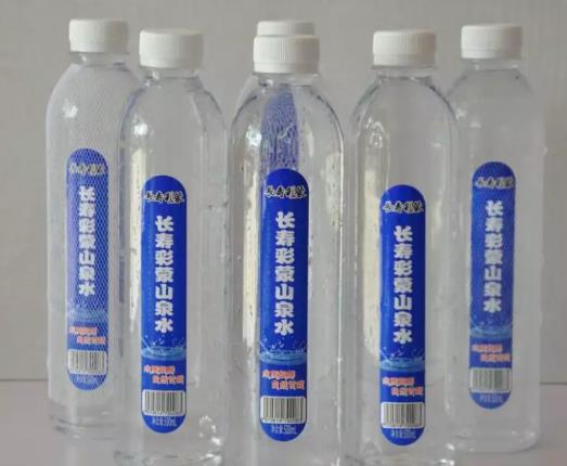 费县彩蒙山泉水:临沂市费县特色旅游产品彩蒙山泉水,产地宝