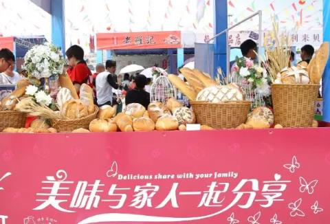 汕尾彩虹轩面包:汕尾城区凤山特色食品彩虹轩面包蛋糕,产地宝