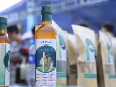 汕尾红草镇辣木油:汕尾市城区红草镇特色食品盛景辣木油,产地宝