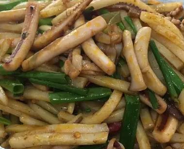 玉环鱿鱼炒糕:台州市玉环县特色美食鱿鱼炒糕,产地宝