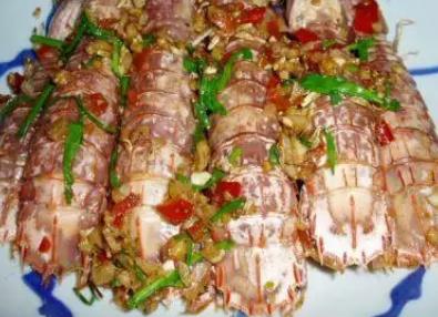 椒盐虾蛄弹:温州市乐清特色美食椒盐虾蛄弹,产地宝