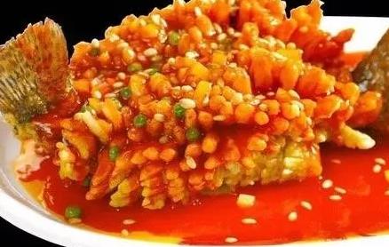 太仓松鼠鳜鱼:苏州太仓市特色美食松鼠鳜鱼,产地宝