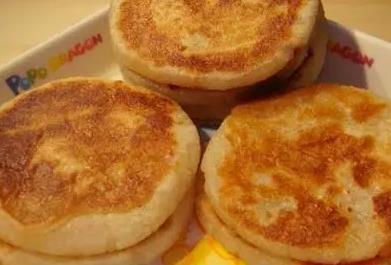 昆山酒酿饼:苏州昆山特产美食酒酿饼,产地食品酒酿饼,产地宝