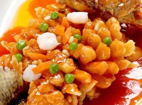 吴江松鼠桂鱼:苏州市吴江区特色美食松鼠桂鱼,产地宝