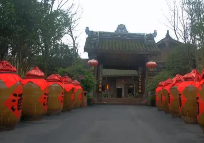 邛崃邛酒:成都邛崃特色产品邛酒,产地地理标志白酒产品,产地宝