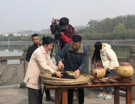 罗江倒罐菜:德阳罗江区特色美食倒罐菜,产地食品泡菜,产地宝