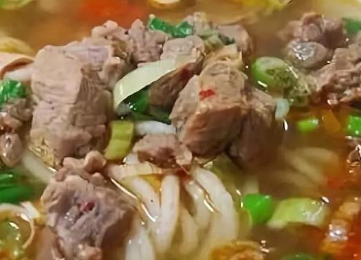 四十里铺羊肉面:榆林绥德县特色美食羊肉面,产地食品揪面片,产地宝