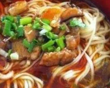 乾县铡刀面条:咸阳乾县特色美食小吃铡刀面条,产地食品面条,产地宝