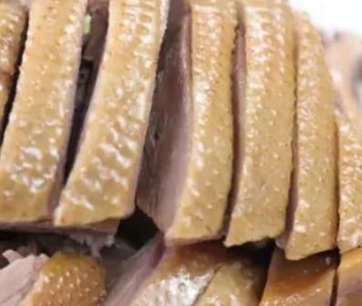 灶王贡鹅:滁州来安县新安镇特色美食贡鹅,产地食品卤鹅,产地宝